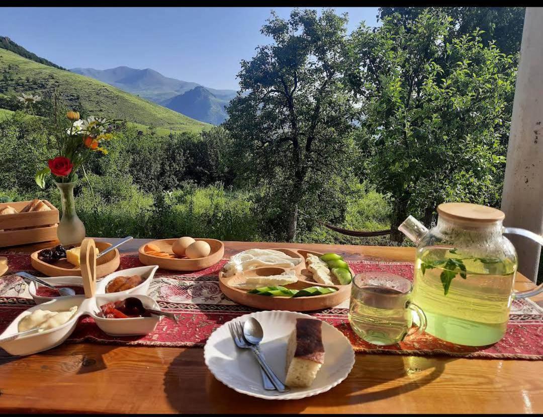 Amoj B&B And Guest House Алаверди Экстерьер фото